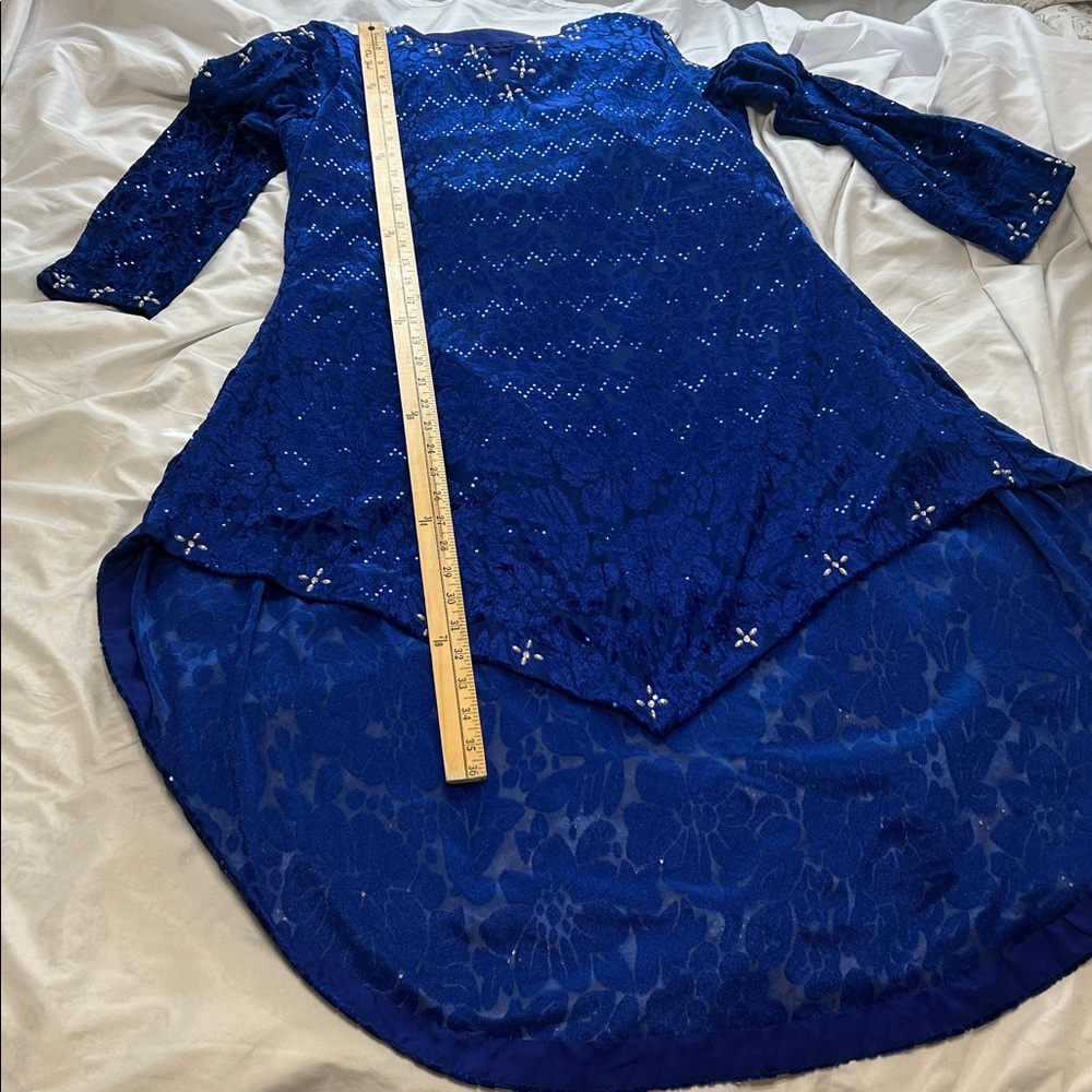 Kurta royal Blue velvet tunic top pearl silver embellishments. Size S pre owned - Picture 8 of 16